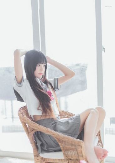 满怀美梦的少年是现实主义者