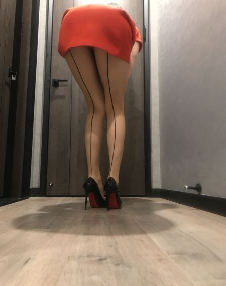 年轻的继母2免费观看