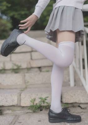 巨胸教师 冲田杏梨 在线