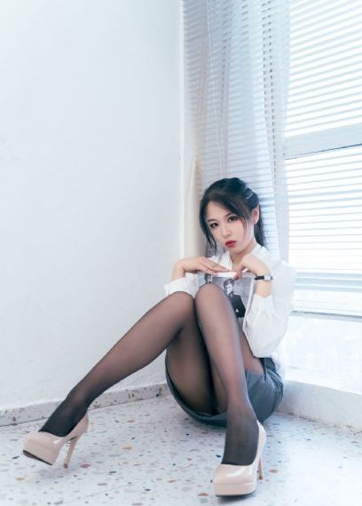 发狂的现代史电影