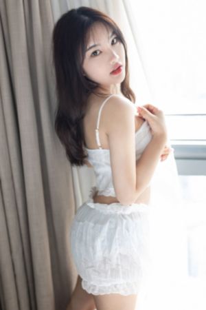 大乳女教师与护士在线观看