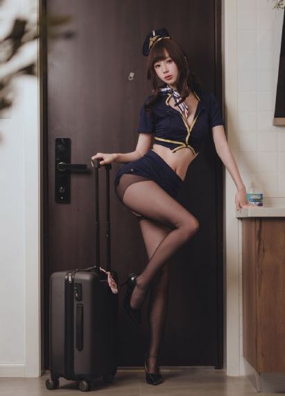 《与凤行》