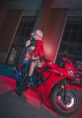 《憧憬成为魔法少女》动漫