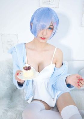 和空姐合租的日子
